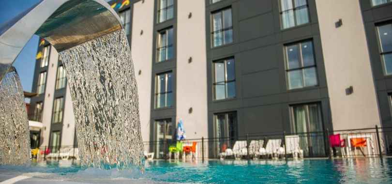 Hollywoodland Wellness & Aquapark