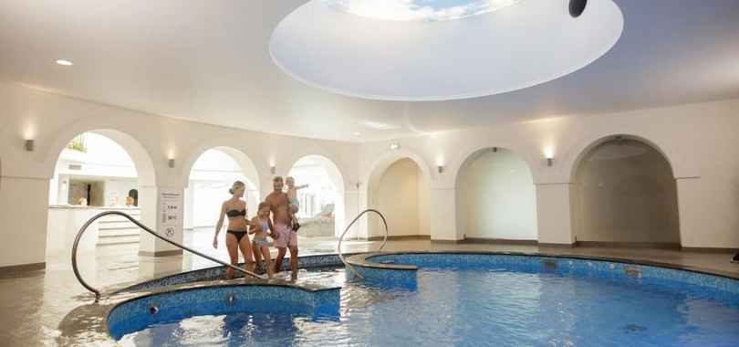 Strand Spa & Conference Hotel