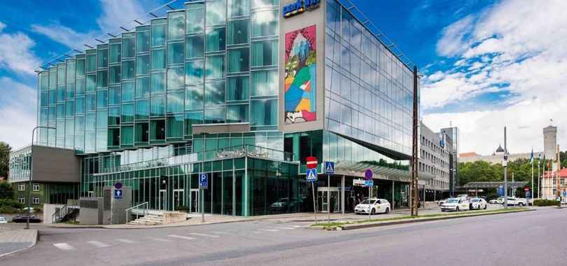 Отель Park Inn by Radisson Meriton Conference & Spa Таллин
