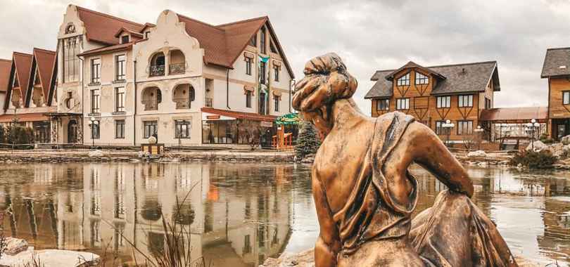 Гостинично-развлекательный комплекс «Бережки-Холл»