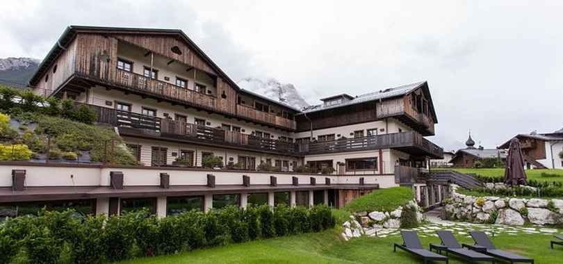 Rosapetra Spa Resort