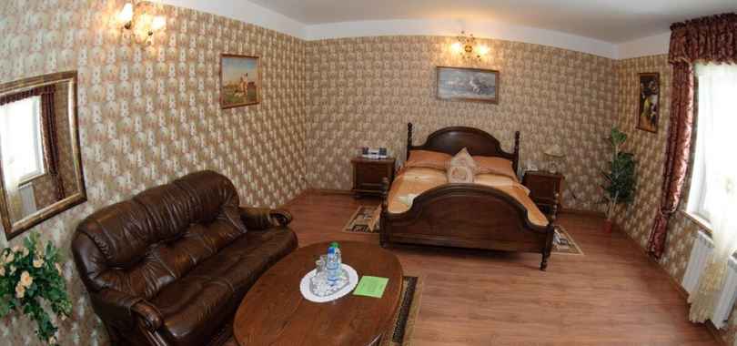 Hotel & Spa Antyczny Dwór