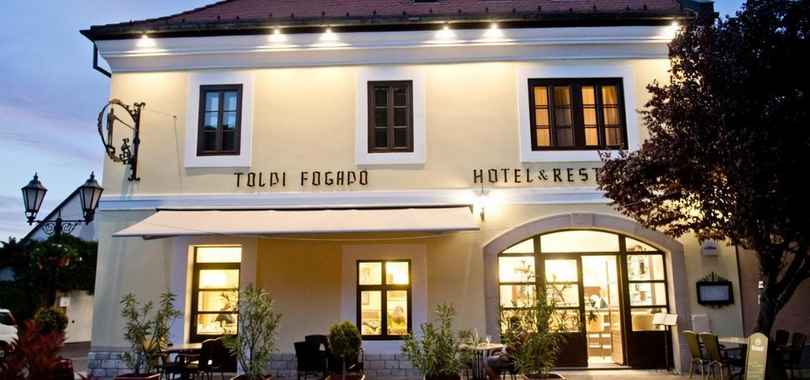 Toldi Fogado