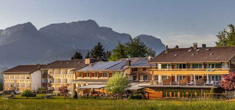 Alm- & Wellnesshotel Alpenhof