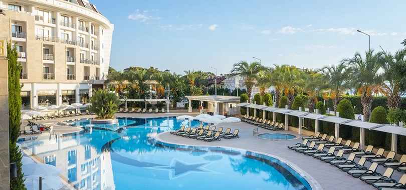 Imperial Sunland Resort Hotel