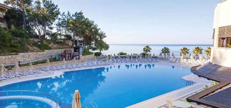 Melas Holiday Village