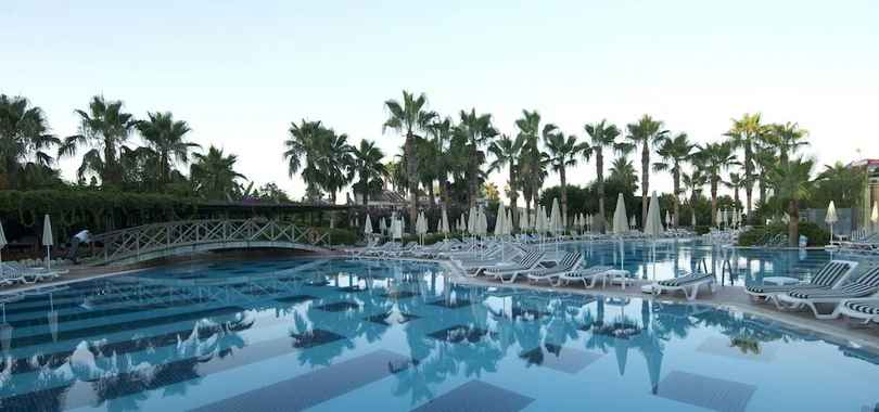 Отель Trendy Palm Beach