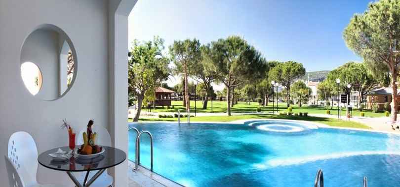 Batihan Beach Resort & Spa