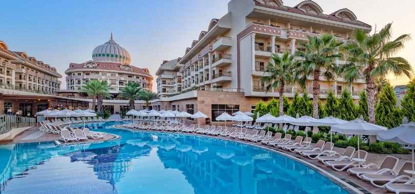 Отель Kirman Belazur Resort & Spa