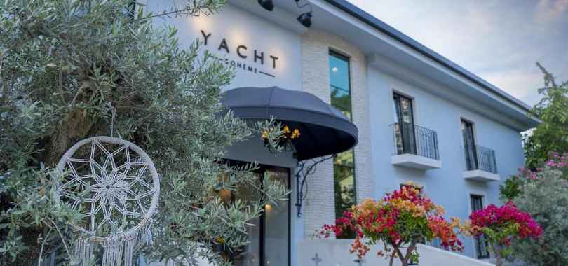 Отель Yacht Boheme Hotel