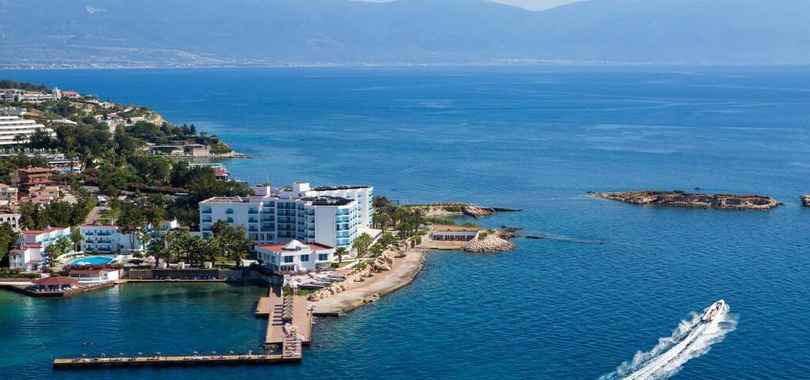 Le Bleu Hotel & Resort