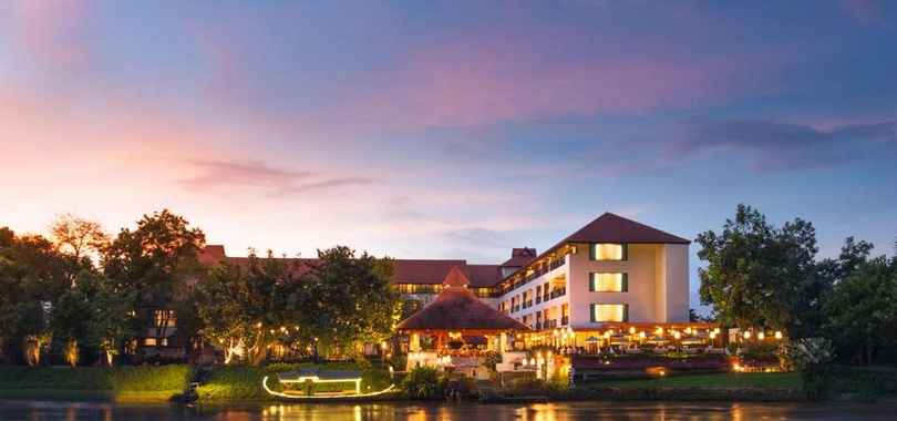 RatiLanna Riverside Spa Resort