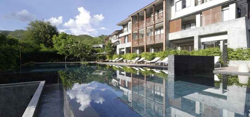 Veranda High Residence