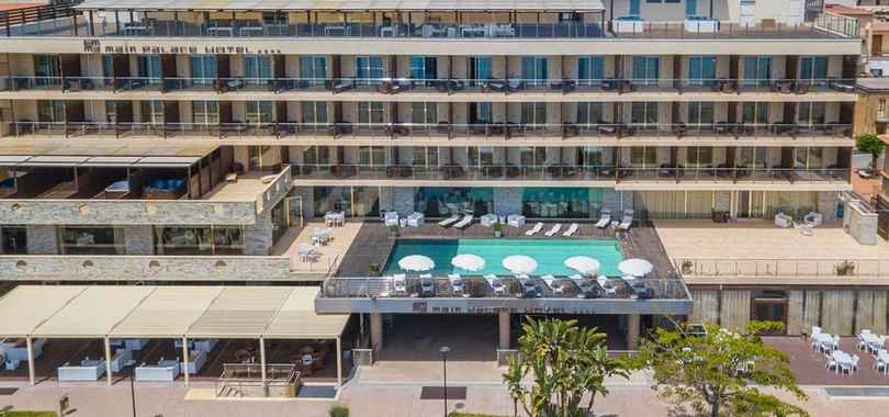 Main Palace Hotel