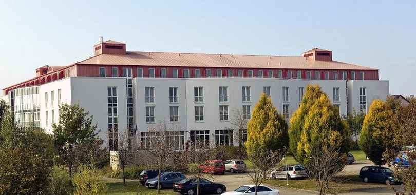 Ramada By Wyndham Weimar