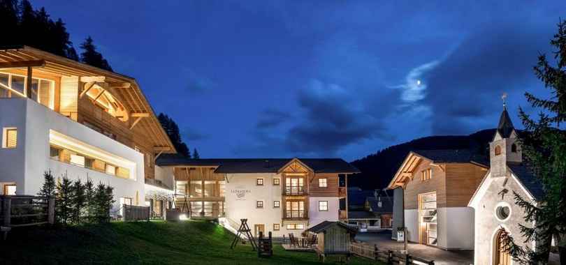 Dolomites Hotel La Fradora