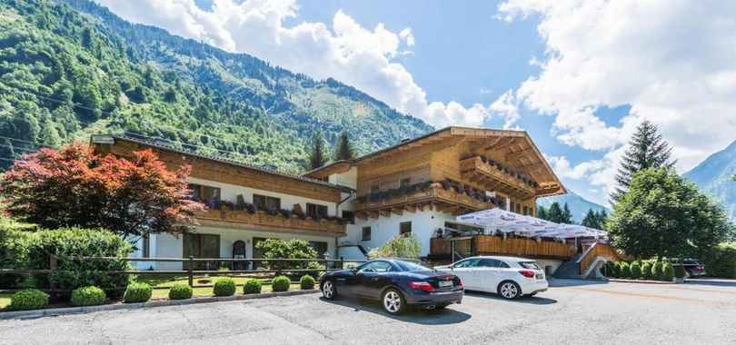 Künstleralm Hotel & Apartments, фото 3