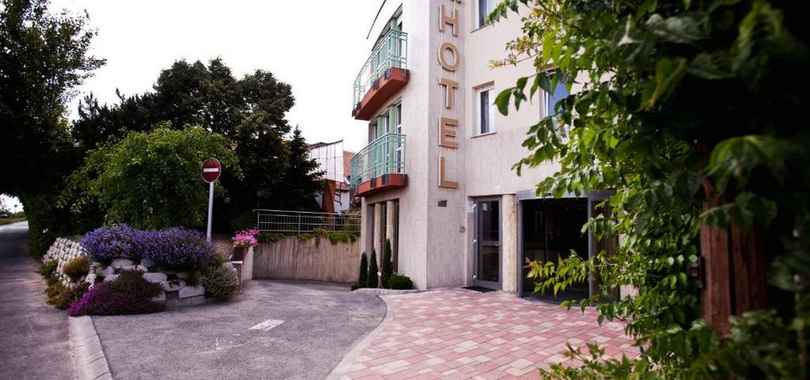 Hotel Makar Sport & Wellness