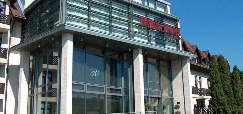 Rubin Wellness & Conference Hotel