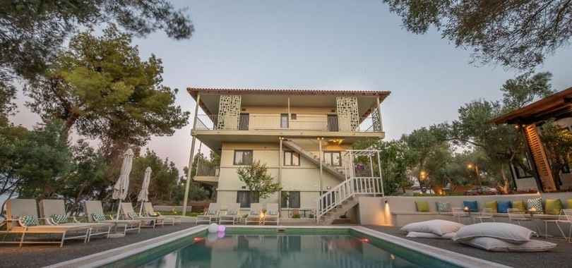 Elies 33 Bio Retreat