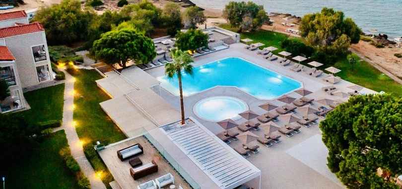 The Bay Hotel & Suites