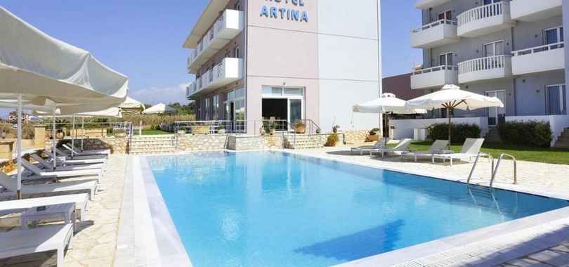 Artina Hotel