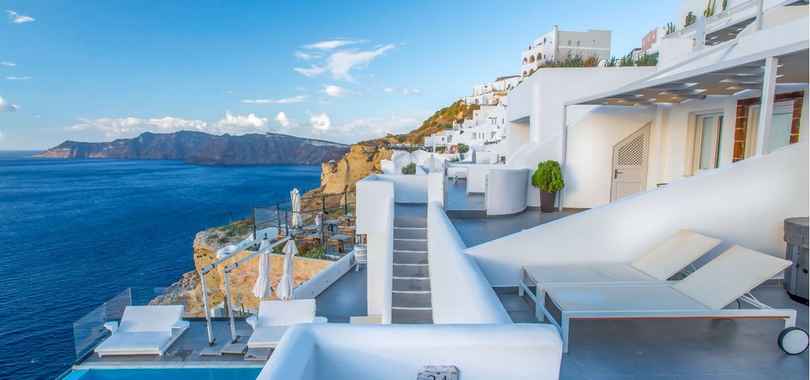 Santorini Secret Suites & Spa