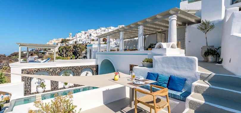 Iconic Santorini, a Boutique Cave Hotel