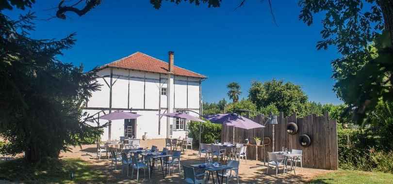 Hotel Lodge La Petite Couronne