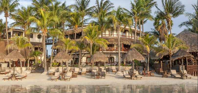 Beachfront Hotel La Palapa - Adults Only