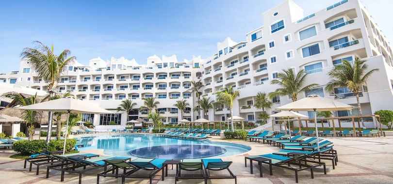 Wyndham Alltra Cancun All Inclusive Resort