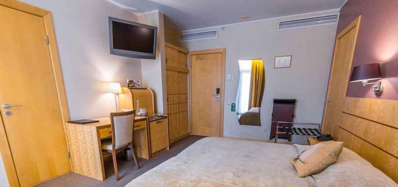 Royal Square Hotel & Suites, фото 3