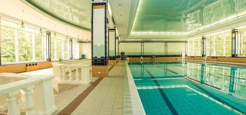 Оздоровительный комплекс «Сосны»