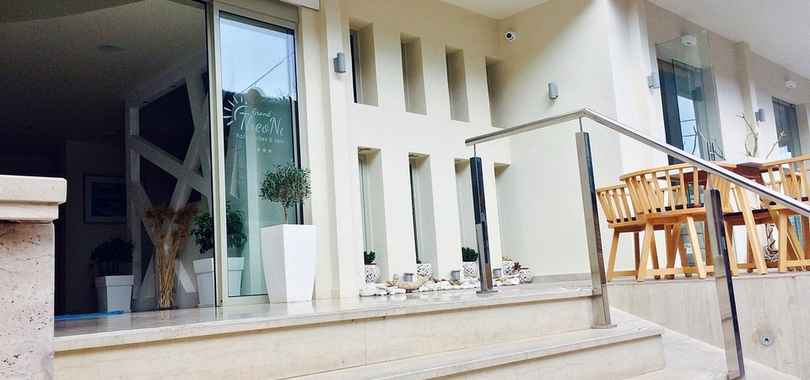 Grand TheoNi Boutique Hotel & Spa