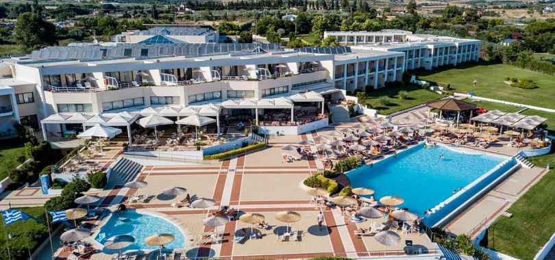 Ramada Plaza by Wyndham Thraki