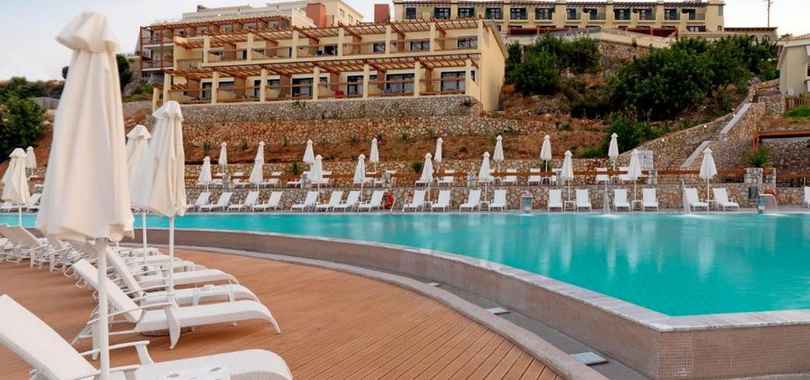 Apostolata Island Resort & Spa