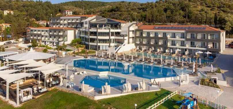 Hotel Blue Dream Palace Tripiti Resort