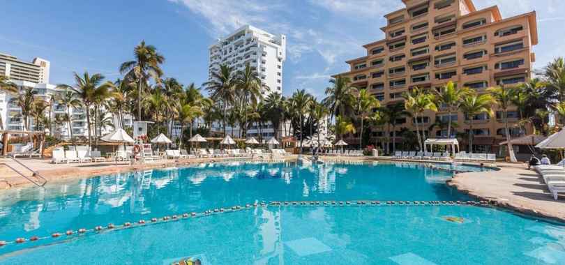 Costa De Oro Beach Hotel