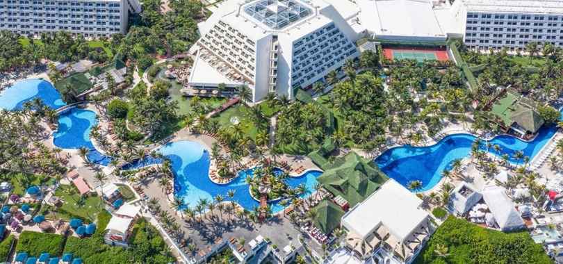 The Pyramid at Grand Oasis - All Inclusive