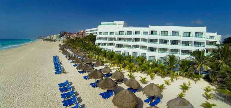 Flamingo Cancun Resort