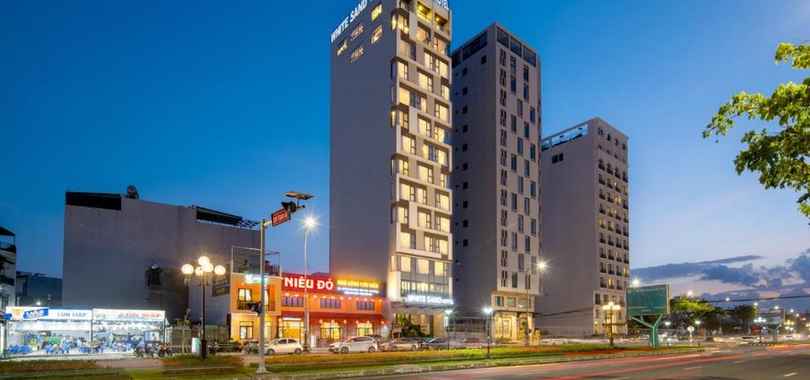 White Sand Hotel & Apartment