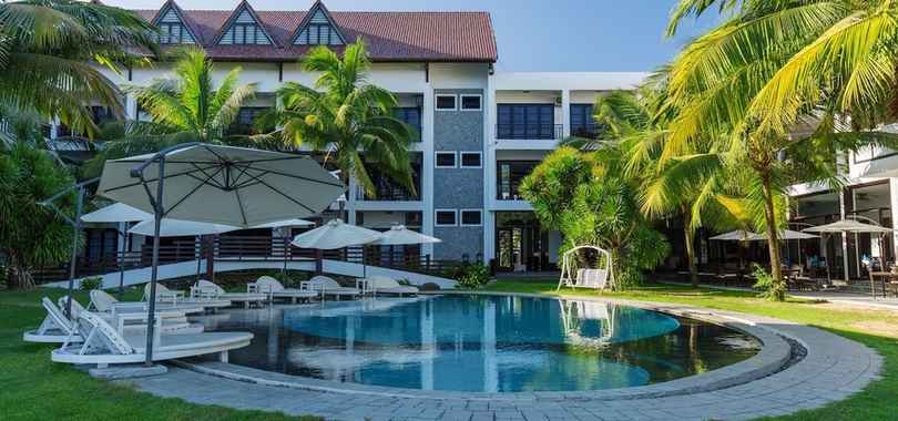 River Beach Resort and Residences