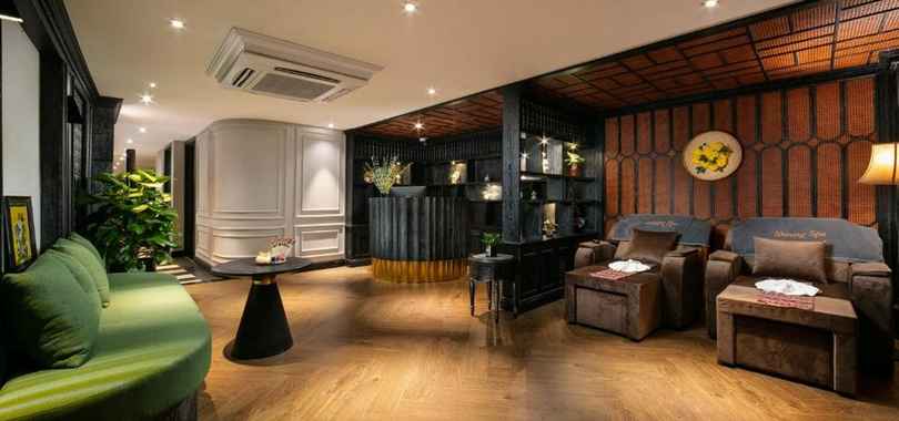 Shining Central Hotel & Spa