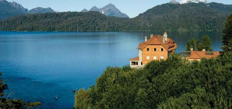 Correntoso Lake & River Hotel