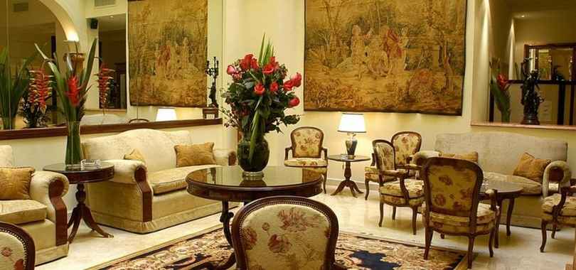 Melia Recoleta Plaza