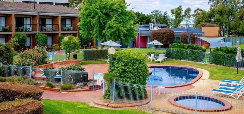 Clubmulwala Resort