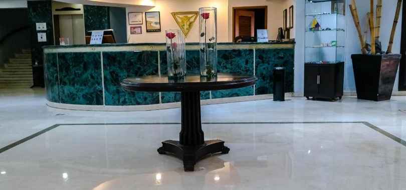 Hotel Internacional La Triada by DOT Urban