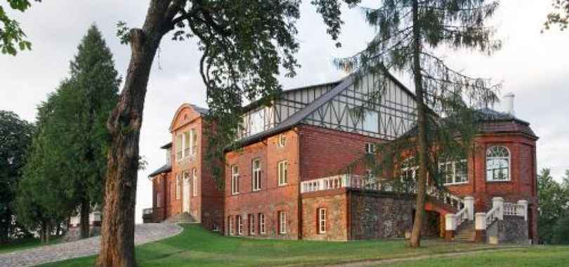 Piena muiža - Berghof Hotel & SPA