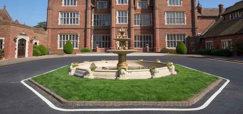 Dunston Hall - Qhotels