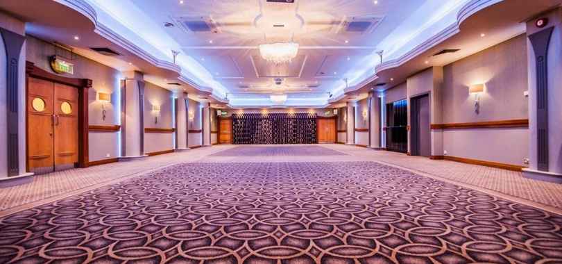 Parklands Hotel & Country Club